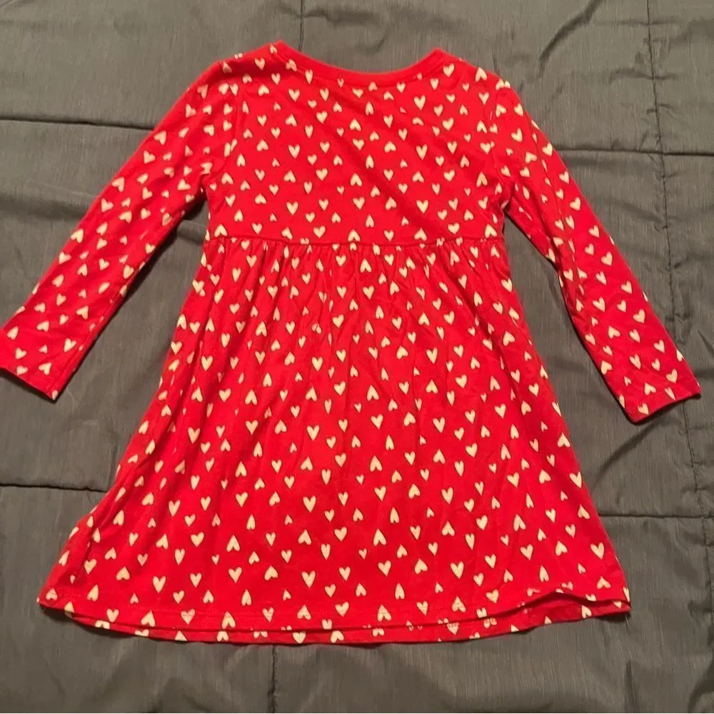 Old Navy Valentine’s‎ Day long sleeve toddler girl dress with hearts size 3t